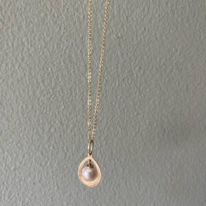 Elegant Dainty 14k Gold & Pearl Pendant Necklace